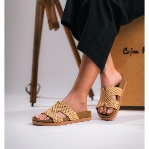 7031 LEON Comfort női bőr papucs